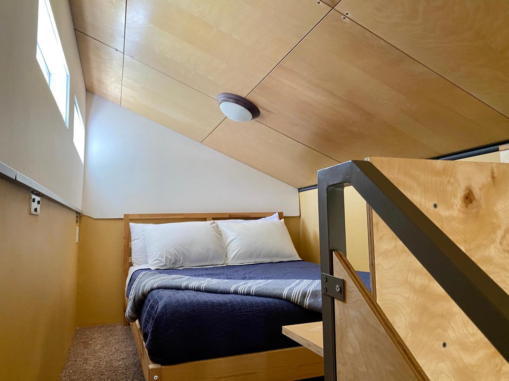Weecasa Tiny Home Resort Lyons Bilik gambar